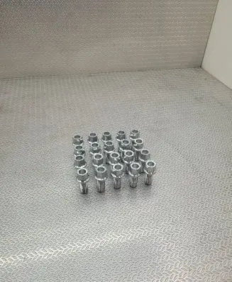 Volkswagen Taigo Nuts/bolts 
