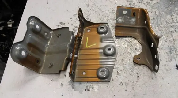Renault Captur II Fender mounting bracket