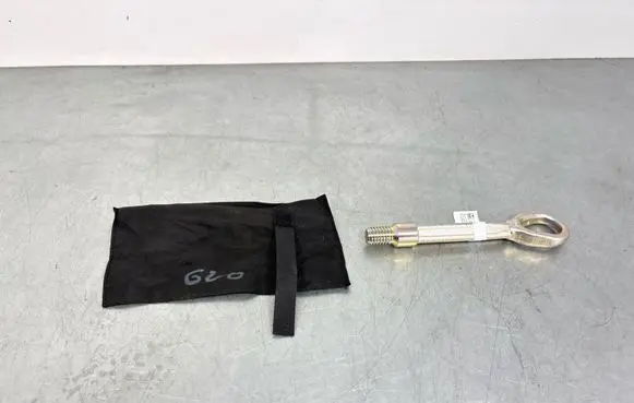 BMW 3 G20 G21 Towing hook eye 7953890
