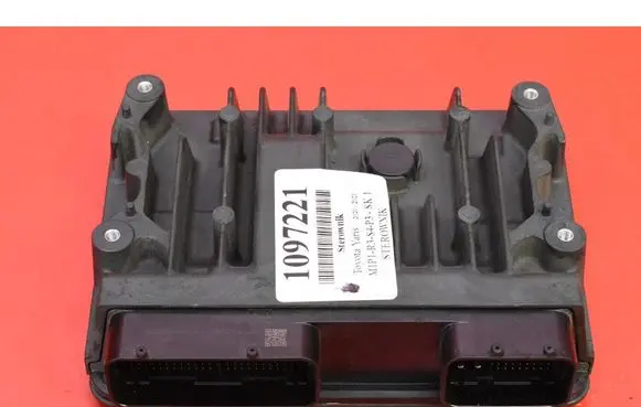 Toyota Yaris Engine control unit/module ECU 89661K0690