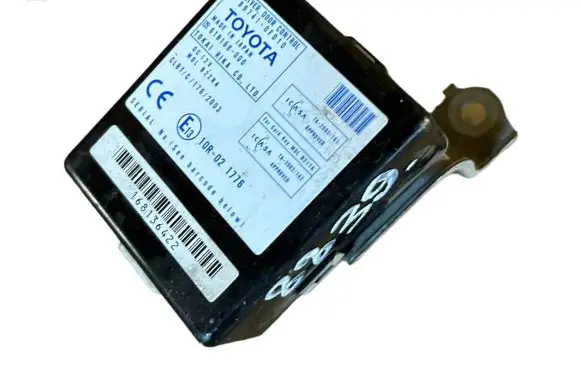 Toyota Corolla Verso E121 Door control unit/module 897410F010 61B168000