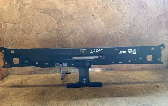 Mercedes-Benz C W204 Radiator support slam panel