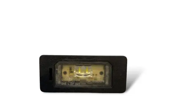BMW 5 F10 F11 Number plate light E44070 1090074 SAEL07D0T
