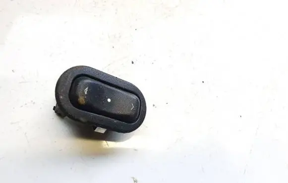 Opel Zafira A Electric window control switch 13363100 90561388