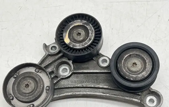 Volvo S90, V90 Timing belt tensioner 31460388