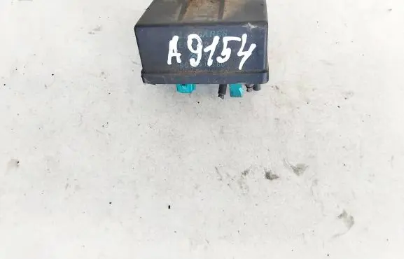 Citroen Xsara Picasso Glow plug pre-heat relay 9639912580