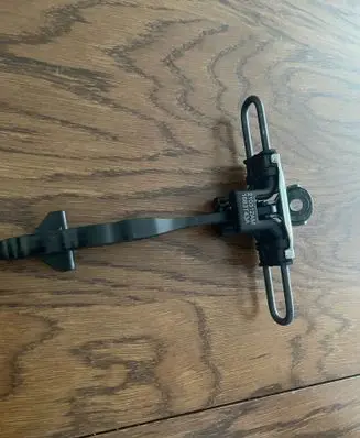 Hyundai Santa Fe Rear door check strap stopper 1683T43A 210312AM