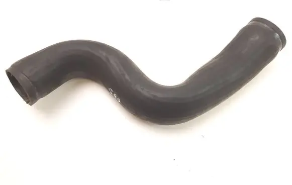 Iveco Daily 6th gen Engine coolant pipe/hose