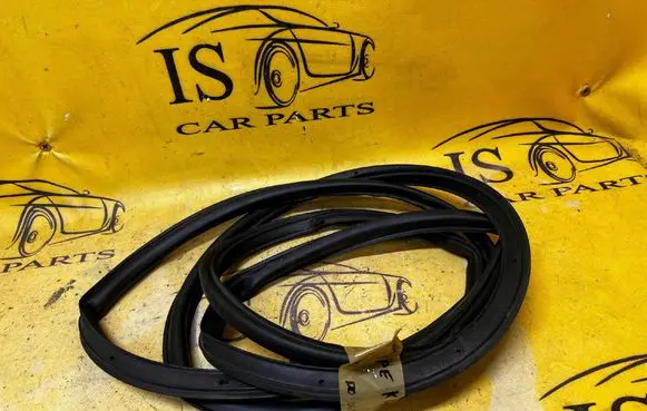 Ford Escape IV Front door rubber seal LJ7BS20531A LJ7BS20530A
