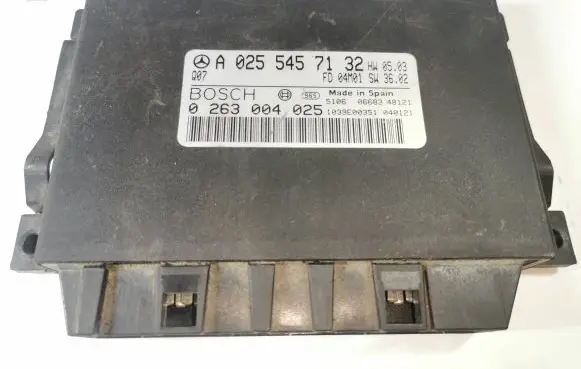 Mercedes-Benz E W211 Parking PDC control unit/module A0255457132 1039E00351