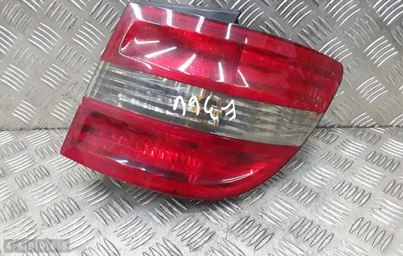 Mercedes-Benz B W245 Rear/tail lights a169820