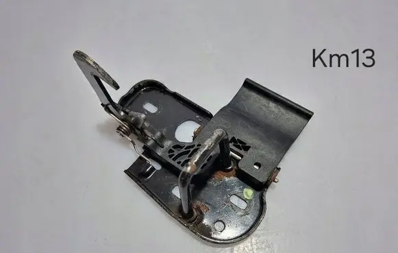 Volkswagen PASSAT CC Engine bonnet/hood lock/latch loop/hook 3C8823480