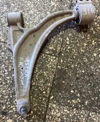 Opel Astra J Front lower control arm/wishbone