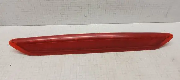 Volkswagen Polo Third/center stoplight
