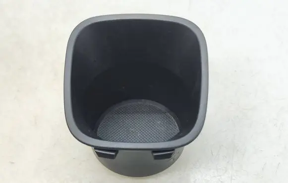 Citroen Berlingo Cup holder 9817017577 MP7746