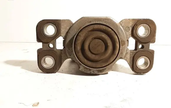 Volvo S80 Engine mount bracket 6G927M121