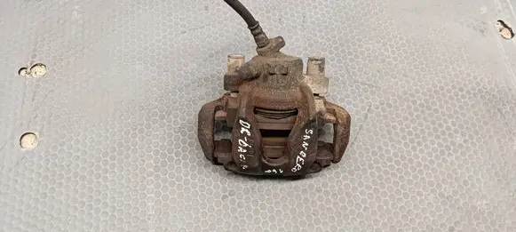Dacia Sandero II Front brake caliper