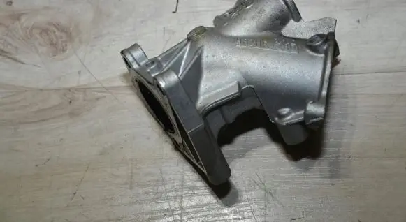 Peugeot Partner III Engine coolant pipe/hose 9821154280