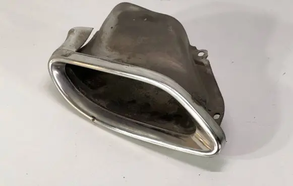 Mercedes-Benz A W176 Muffler trim A2464900427