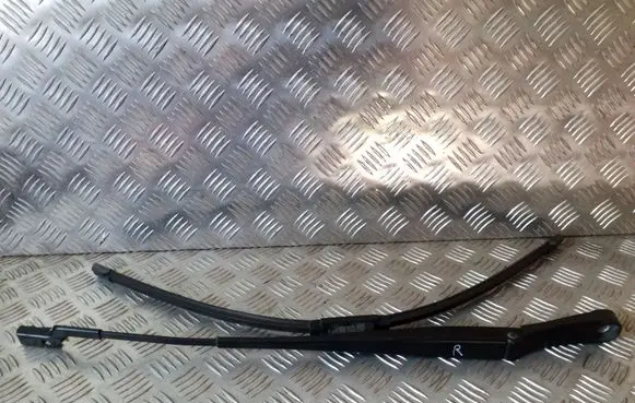 Volkswagen Sharan Front wiper blade arm 7N2955410