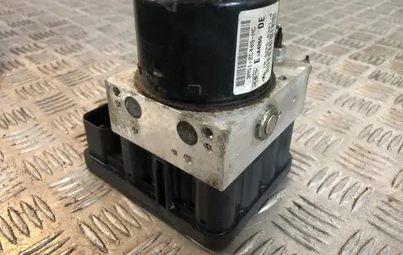 Ford Focus ABS Pump 00404071E0 9N37F0990G 10096001253