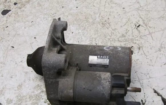 Peugeot 3008 II Starter motor 9671530880