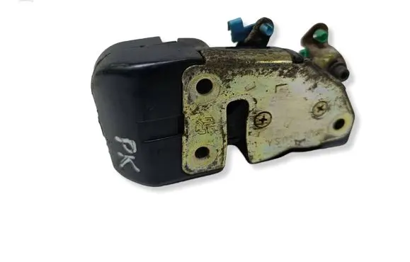Chrysler Voyager Front door lock 