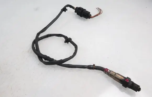 Volkswagen Touareg I Lambda probe sensor 0281004022 07Z906262D