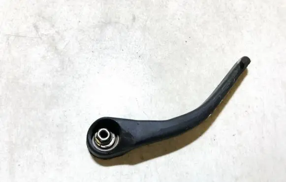 Nissan Qashqai Engine bonnet (hood) release handle
