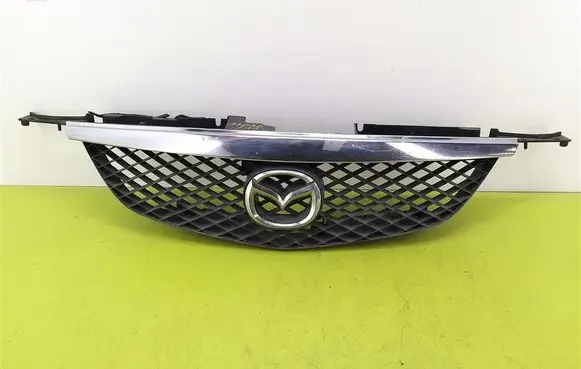 Mazda Premacy Front bumper upper radiator grill C10050712