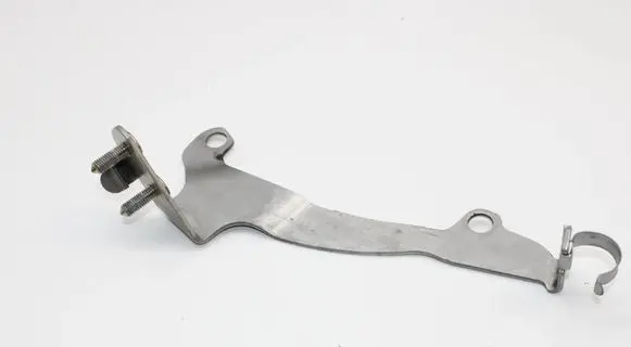 BMW 4 G22 G23 G24 G26 Muffler mount bracket/holder 9468575