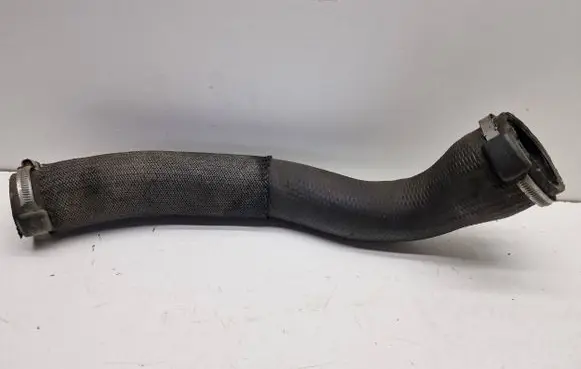 Peugeot 407 Intercooler hose/pipe 
