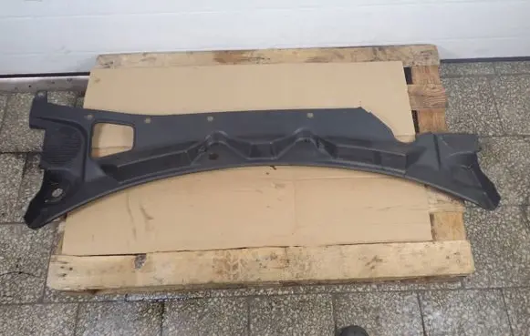Jaguar XJ X351 Wiper trim AW93F021B45A