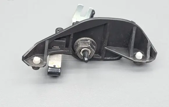 Mazda 3 III Fuel tank cap lock GHP9