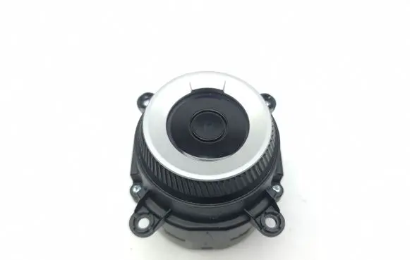 Multifunctional control switch/knob