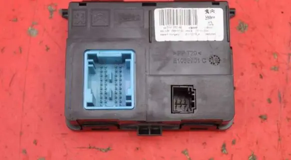 Citroen Berlingo Engine control unit/module ECU 9832228080