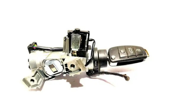 Audi TT TTS Mk2 Ignition lock 1K0905851B 1K0905865 8P0837220D