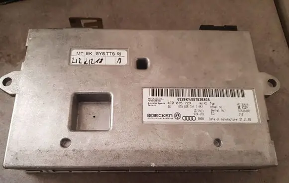 Audi A4 S4 B7 8E 8H Comfort/convenience module 8T0035729T
