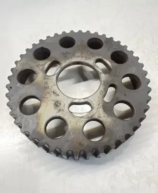 Volkswagen Touran II Camshaft pulley/ VANOS 03L109111