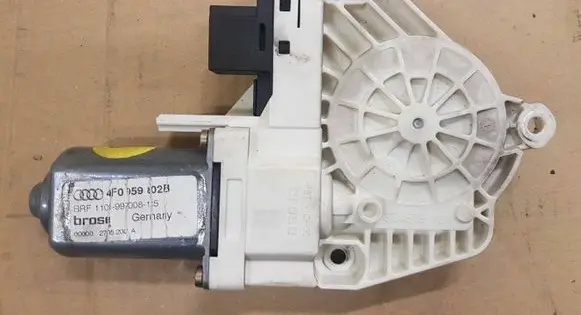 Audi A4 S4 B8 8K Front door window regulator motor 4F0959802B