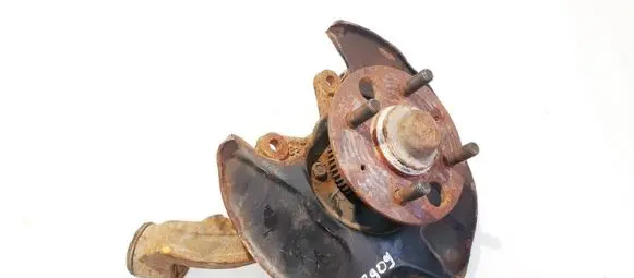 Rear wheel hub