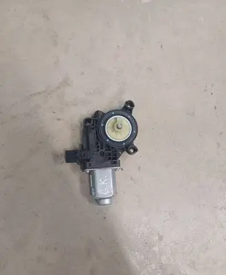 Volkswagen PASSAT B7 USA Rear door window regulator motor 561959811