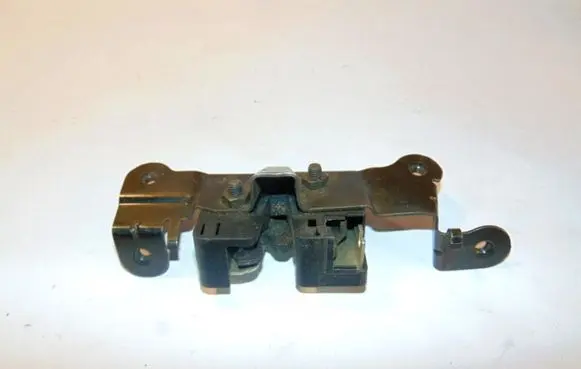 Volvo S60 Seat back rest lock catch 562034