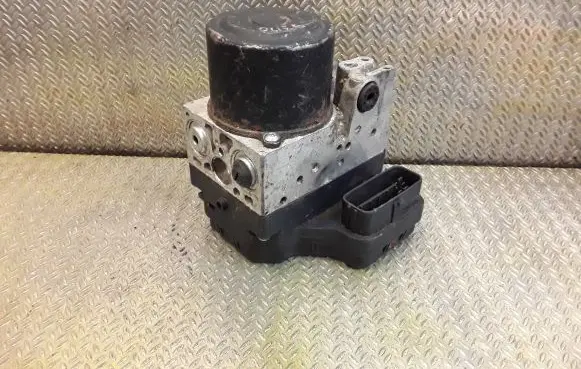 Lexus GS 300 350 430 450H ABS Pump 1338008540