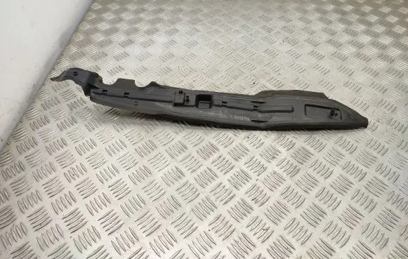Citroen Berlingo Fender end trim 9681388180