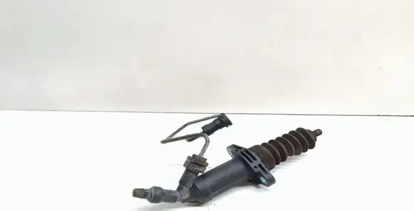 BMW 3 E90 E91 Clutch master cylinder 6985964