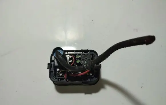 Volkswagen Golf V Sensor 15345241