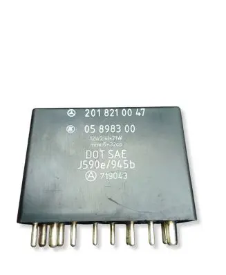 Mercedes-Benz E W124 Other control units/modules 2018210047 05898300 719042