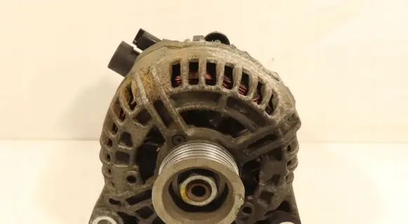 Citroen C4 I Picasso Generator/alternator 0124525063