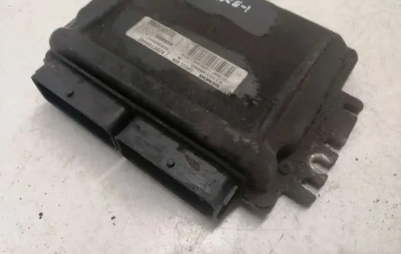 Renault Espace III Engine control unit/module 10596100 8200149442